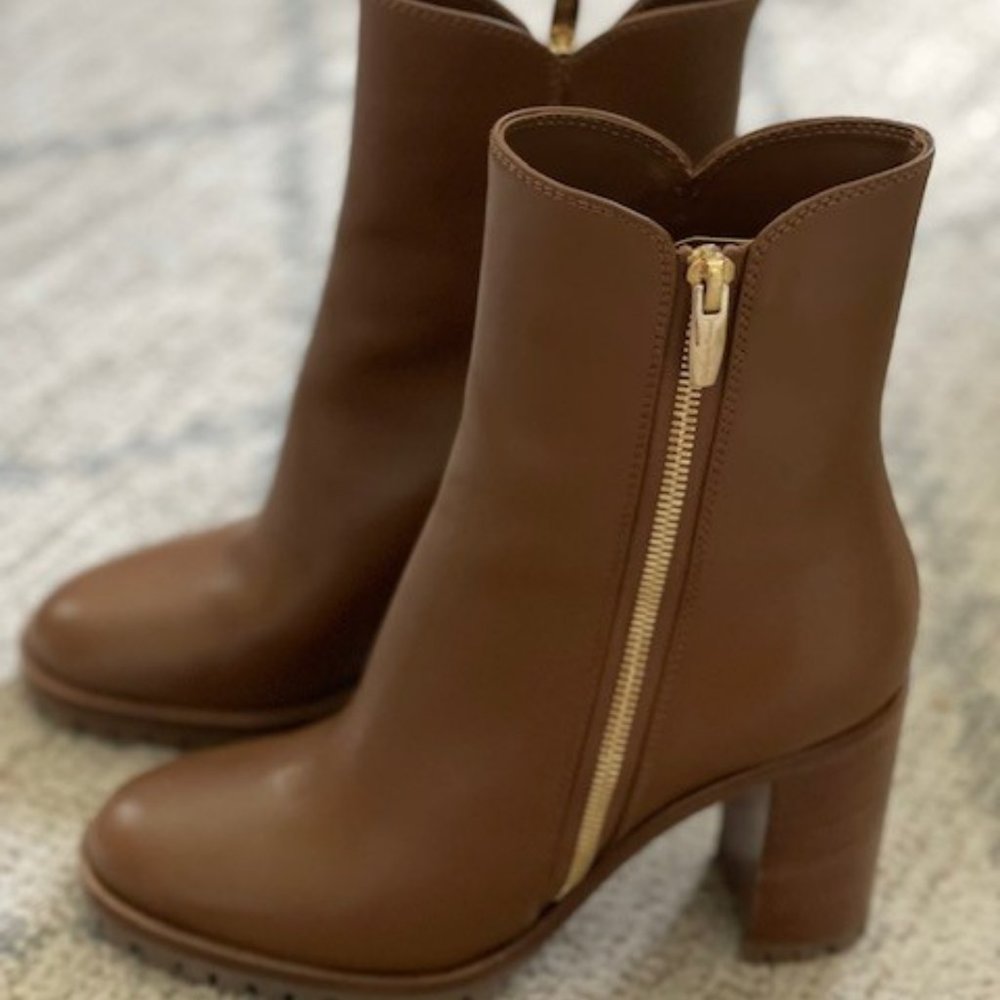 Gianvito Rossi Honey Colored Boots Size 36